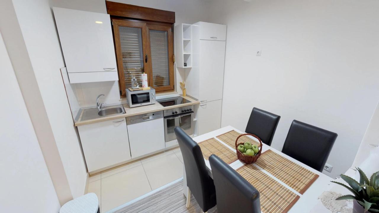 Apartments Kapetanovina Мостар Экстерьер фото